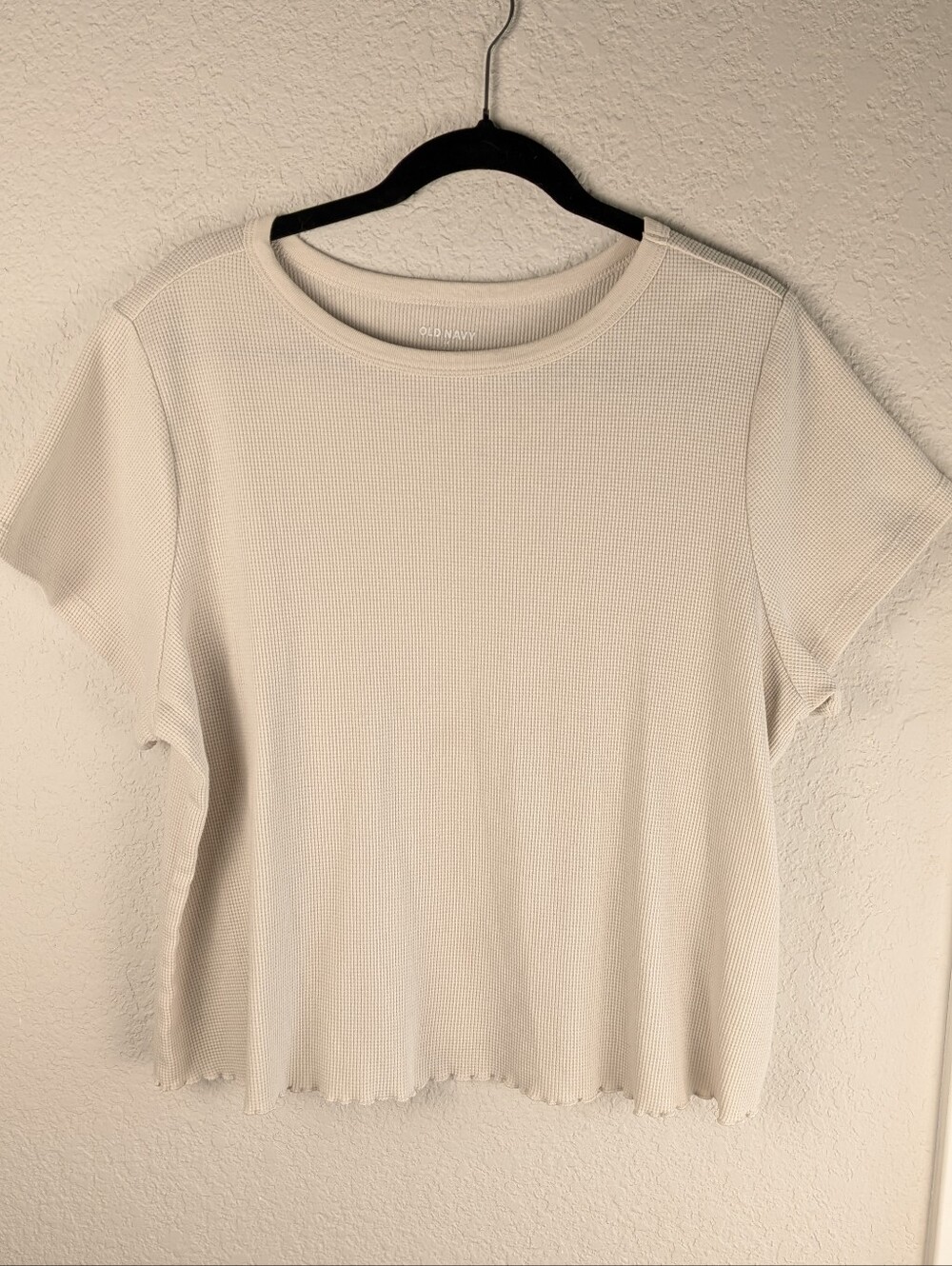 Old Navy Cropped Tee 3X Cream Waffle Knit Lettuce Trim Hem Short Sleeve Casual
